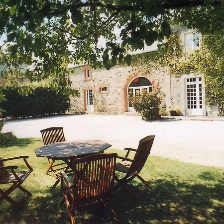 Bed & Breakfast Domaine Du Haul Catteville