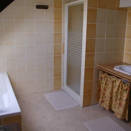 Domaine Du Haul Bed & Breakfast