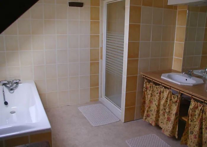 Domaine Du Haul Bed & Breakfast